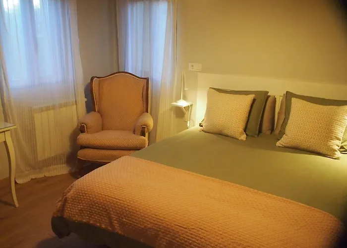 La Vida Sin Reloj A Un Paseo De La Playa Ancillo