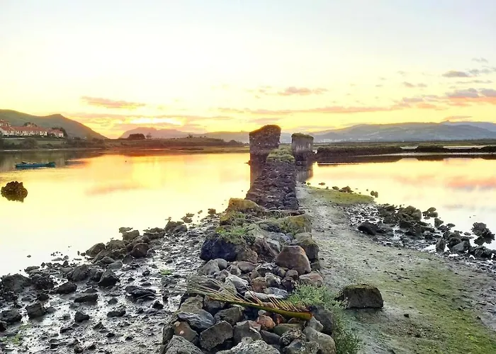 La Vida Sin Reloj A Un Paseo De La Playa Ancillo